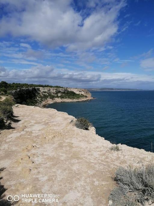 Le Grappillon Fitou Exterior foto